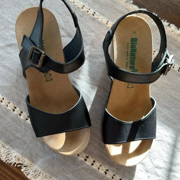 BioNatura Stylish Black Leather Sandals clogs, size 36, EUC, made in Italy - Picture 3 of 7